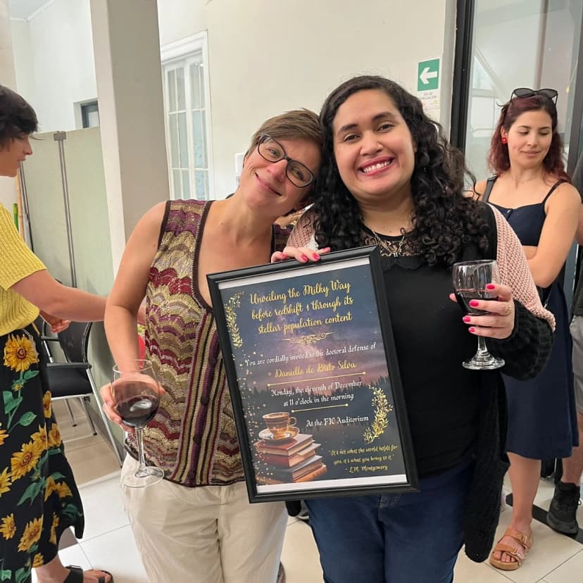 <span style="font-weight: 400;">Danielle de Brito Silva succesfully defended her PhD under Paula Jofre's supervision (Santiago, 2023)</span>